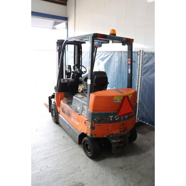 2004 Toyota 7FBMF30-41554454