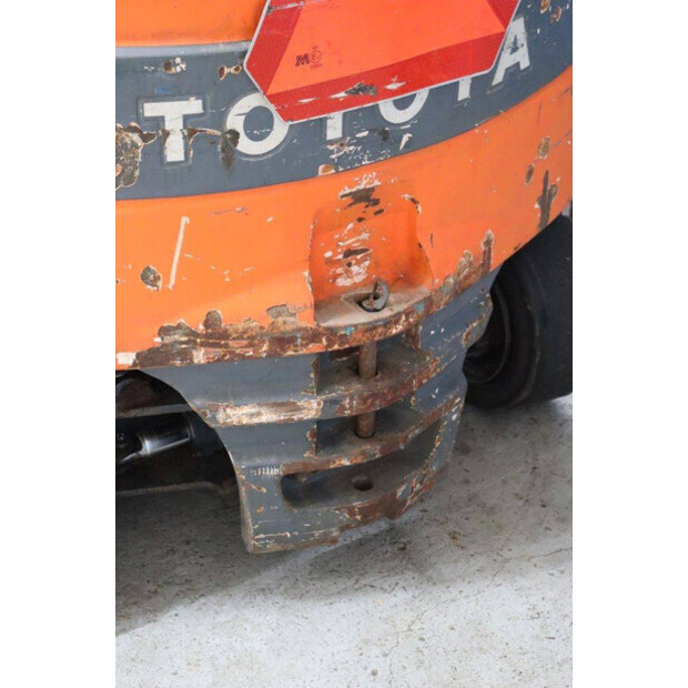 2004 Toyota 7FBMF30-41554467