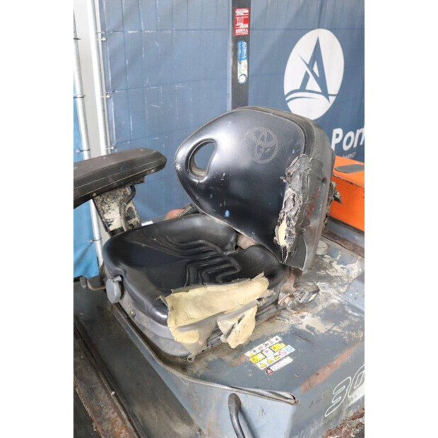 2004 Toyota 7FBMF30-41554475