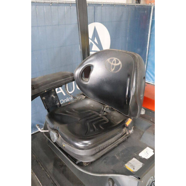 2004 Toyota 7FBMF25-41554504