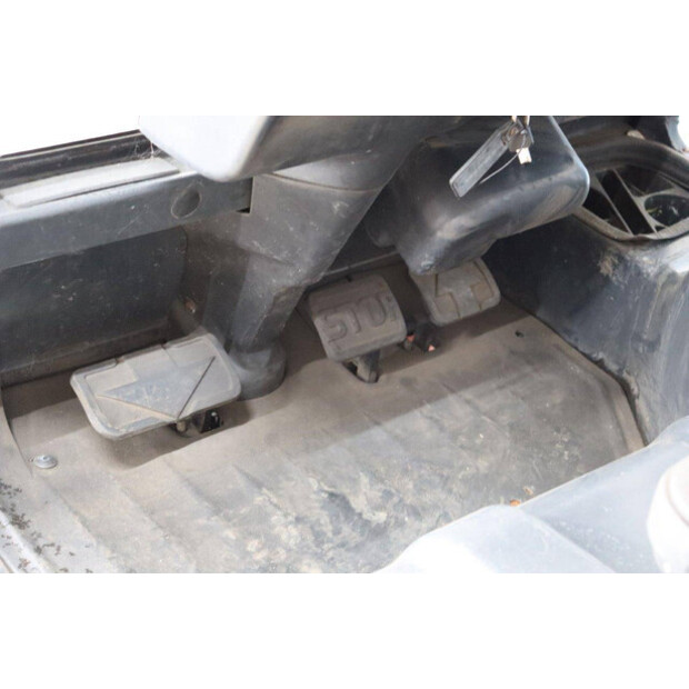 2006 Linde E25/02-41554650