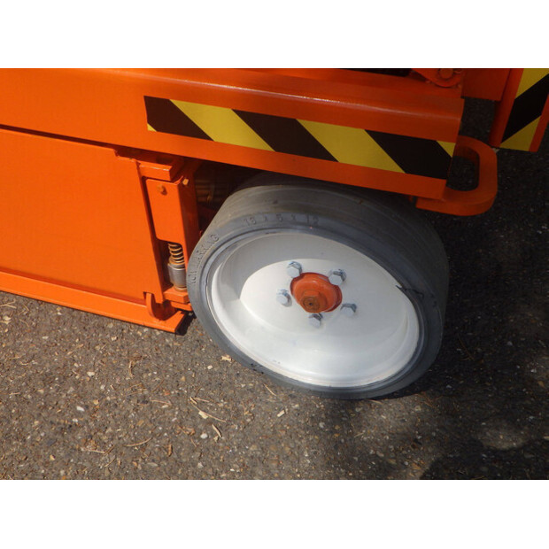 2014 SkyJack SJ4626-41567977