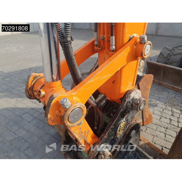 2021 دووسان DX85R-3-41568187