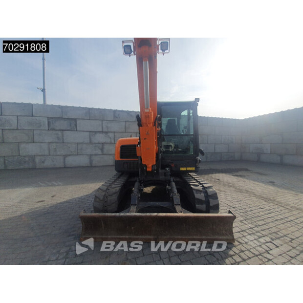 2021 دووسان DX85R-3-41568192