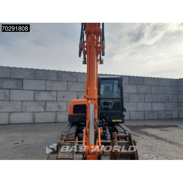 2021 دووسان DX85R-3-41568193