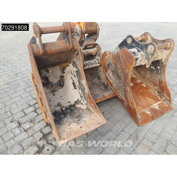 2021 دووسان DX85R-3-41568197