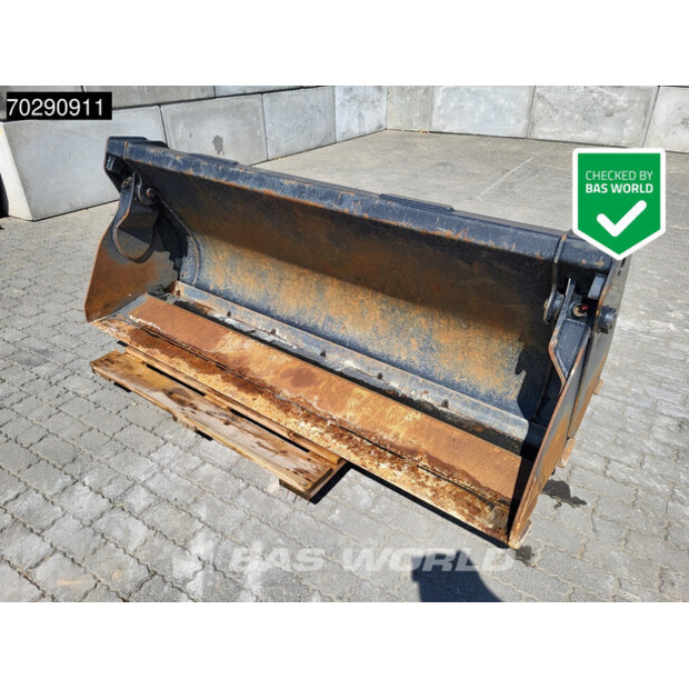 2023 4-1 BUCKET-41568476