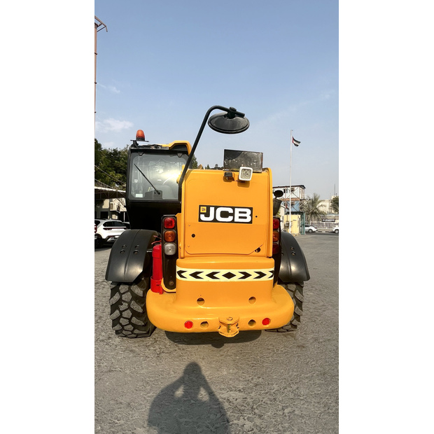 2017 جيه سي بي 540-170-41568562