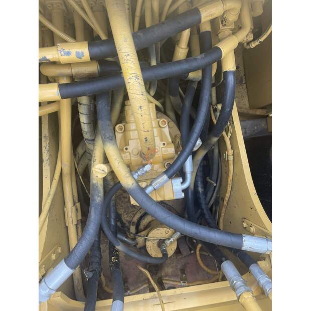 2021 Caterpillar 320C-41568607