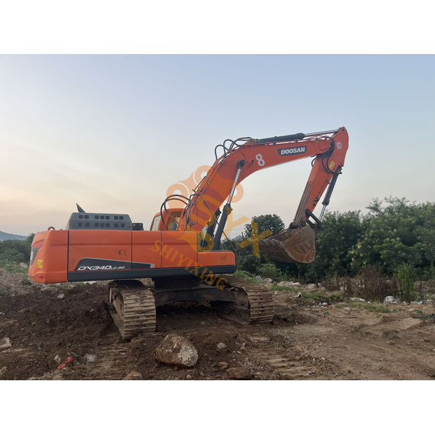 2023 Doosan DX340-41568647
