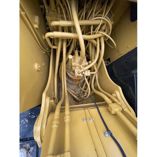 2023 Caterpillar 320D-41568719