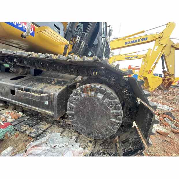 2023 Caterpillar 320D-41568724