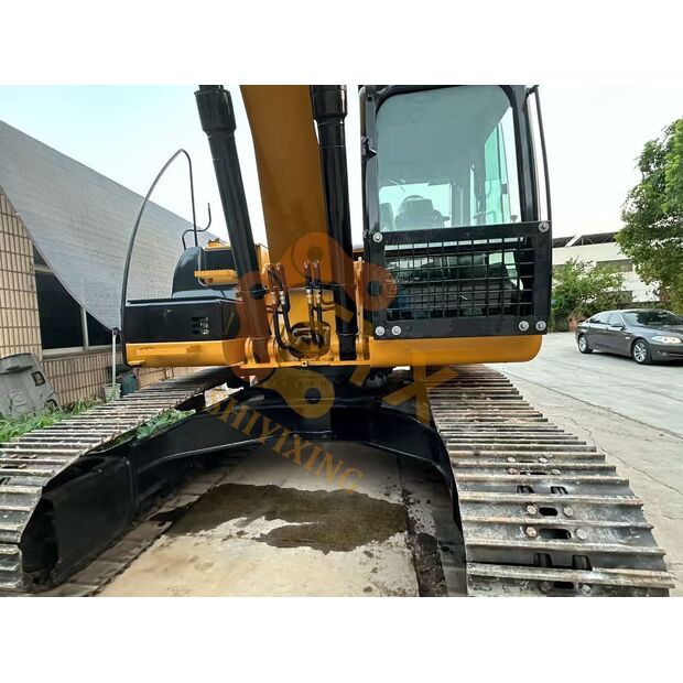 2024 كاتربيلر 325D-41569544