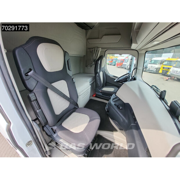 2022 Ford F-Max 500-41570280