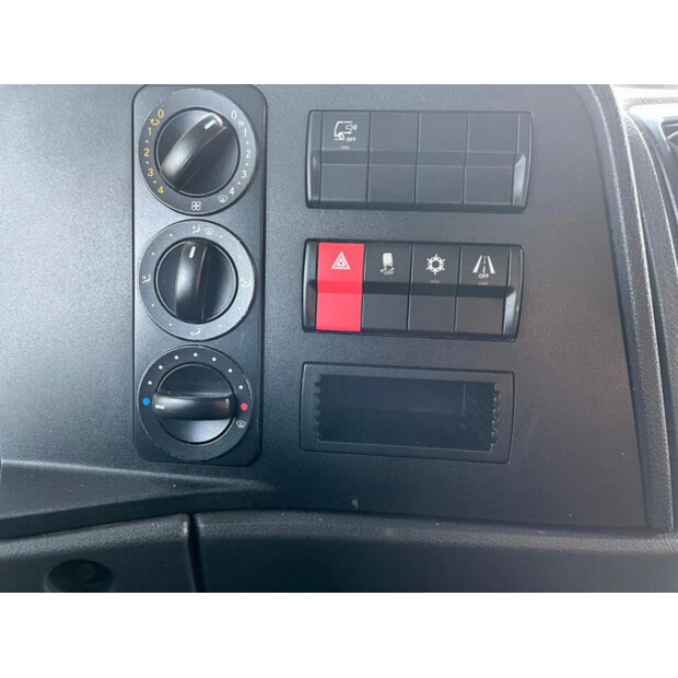 2016 Mercedes-Benz ATEGO 916-41570805