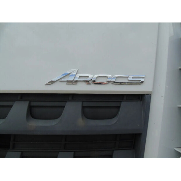 2019 مرسيدس بنز Arocs 2051-41571030