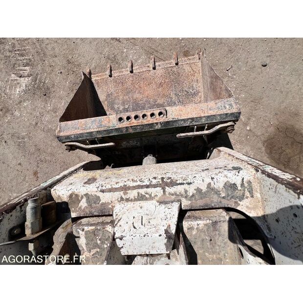 2001 BOBCAT 463-41586414