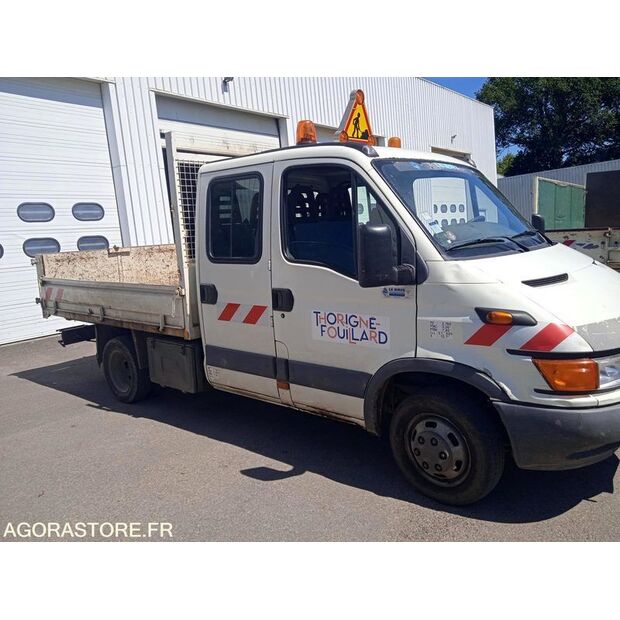 2002 Iveco 35C11-41586519