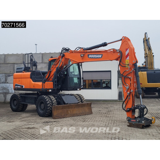 2019 Doosan DX140W-5-41586876