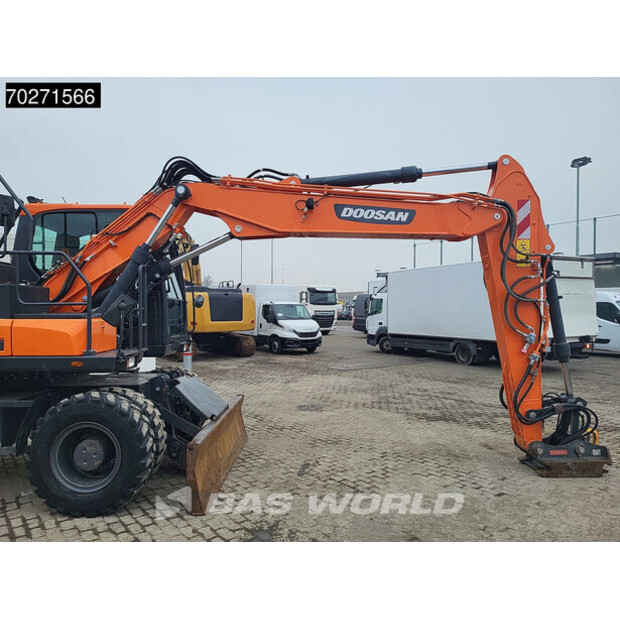 2019 Doosan DX140W-5-41586877