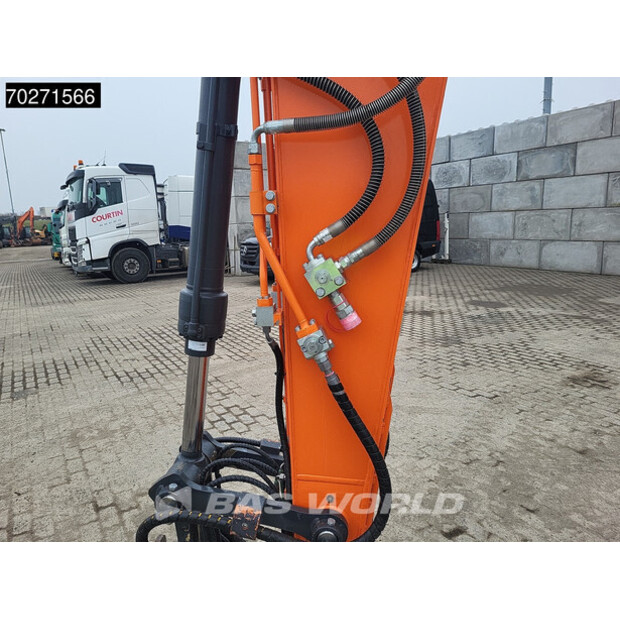 2019 Doosan DX140W-5-41586884