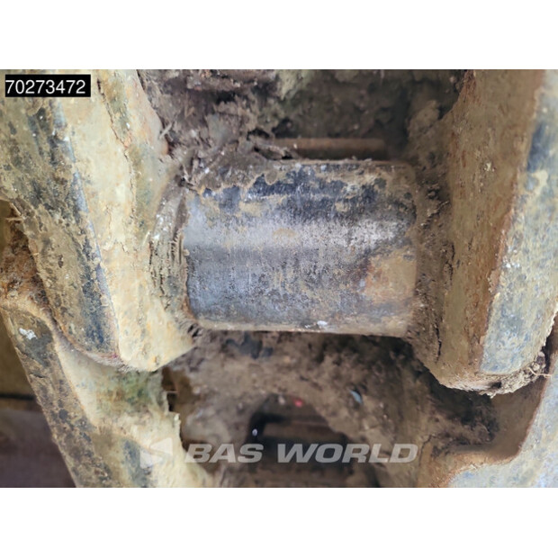 2018 Komatsu D65PX-18-41586932