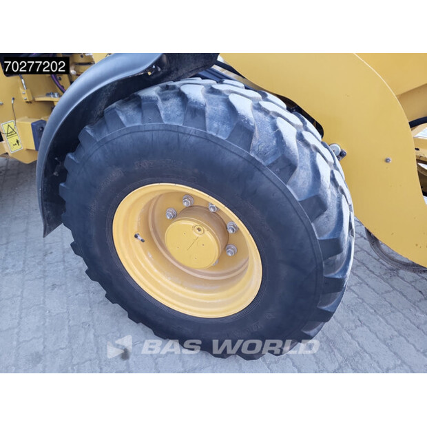 2021 Caterpillar 908M-41587665