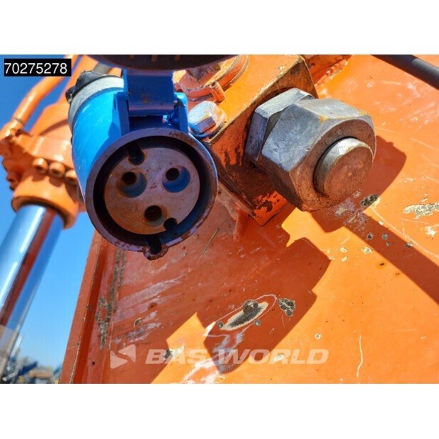 2009 Hitachi ZX250LC-3-41587997
