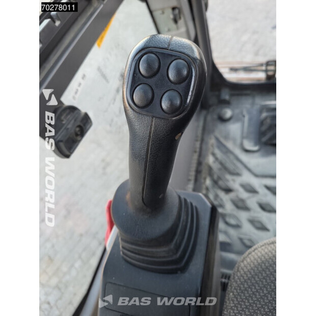 2018 Volvo EC220EL-41588062