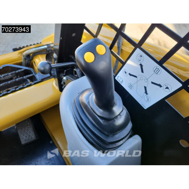 2024 كاتربيلر 216B3-41588184