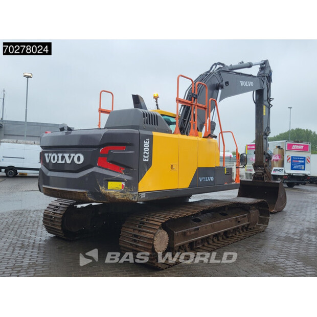 2019 فولفو EC200 E L-41588281