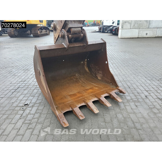 2019 فولفو EC200 E L-41588292