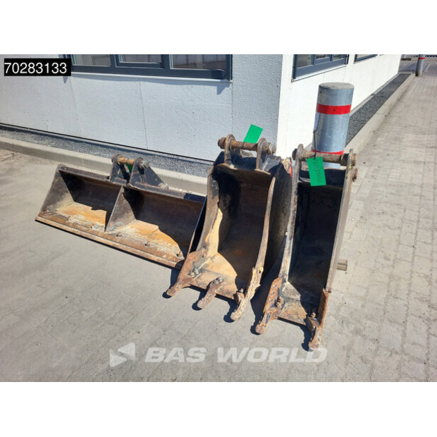 2019 JCB 3CX-41588504
