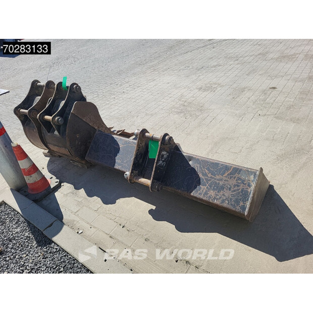2019 JCB 3CX-41588505