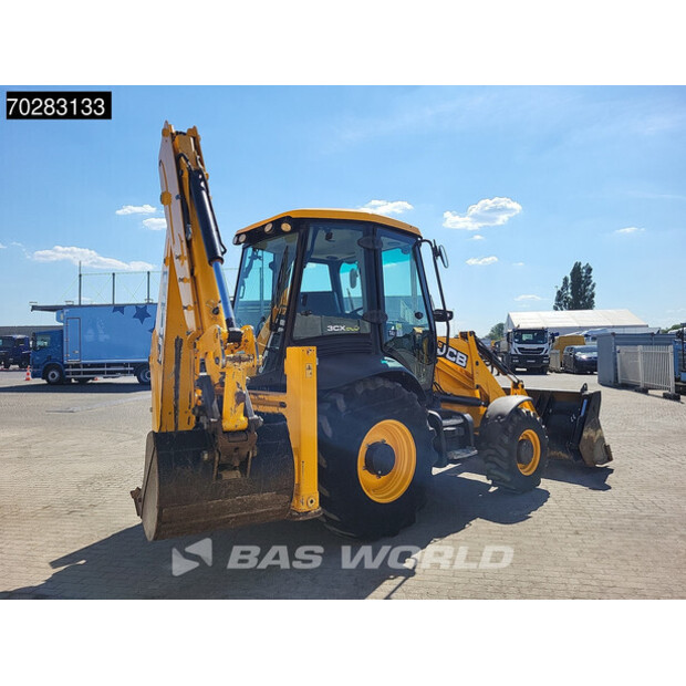 2019 JCB 3CX-41588517