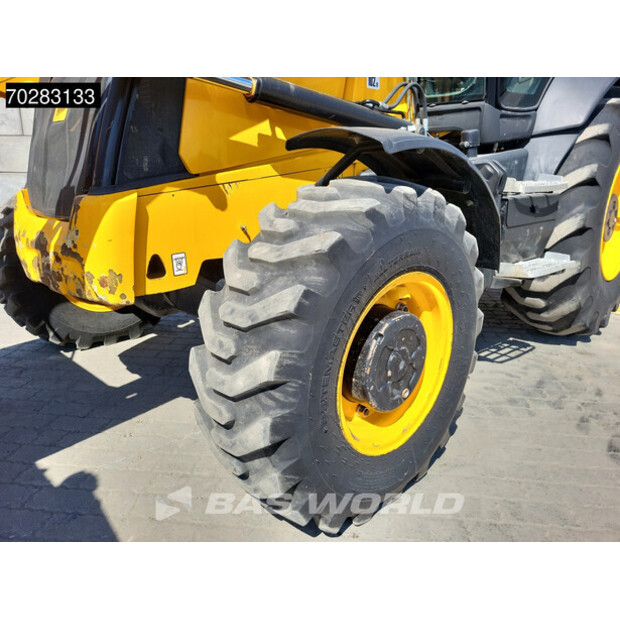2019 JCB 3CX-41588520