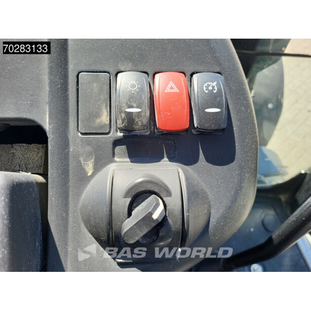 2019 JCB 3CX-41588530