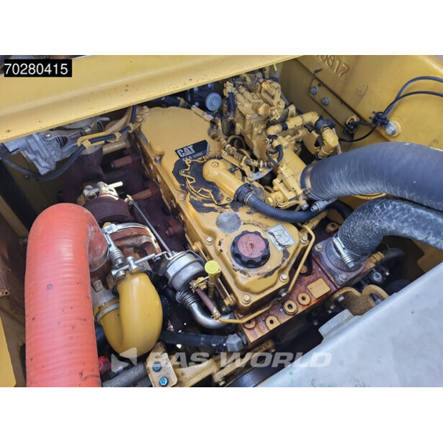 2017 Caterpillar 325 F L-41588588