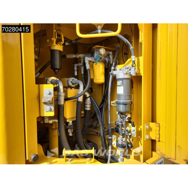 2017 Caterpillar 325 F L-41588597