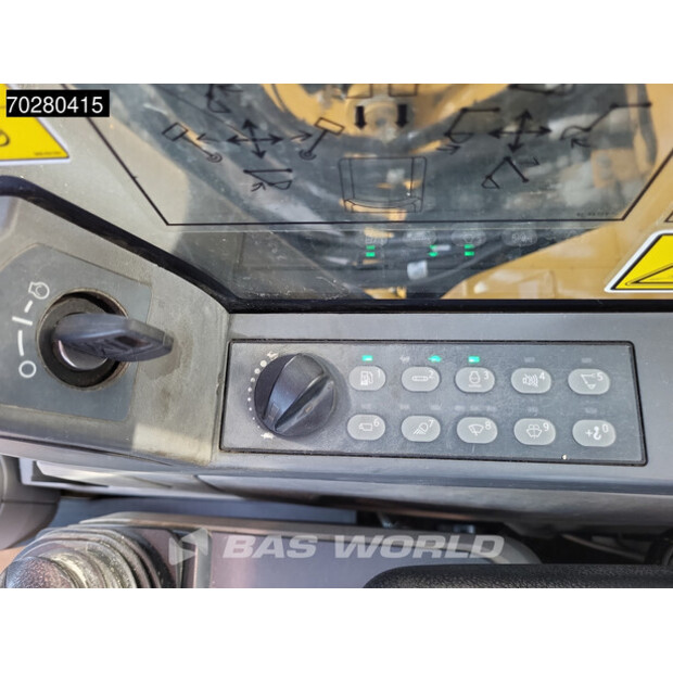 2017 Caterpillar 325 F L-41588600