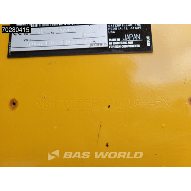 2017 Caterpillar 325 F L-41588613