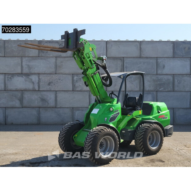 2022 Avant M860i ATTACHMENTS INCLUDED-41588848