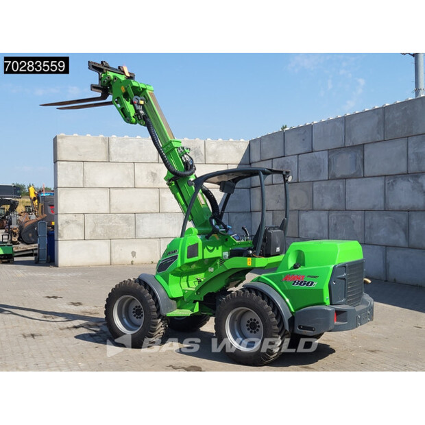 2022 Avant M860i ATTACHMENTS INCLUDED-41588852