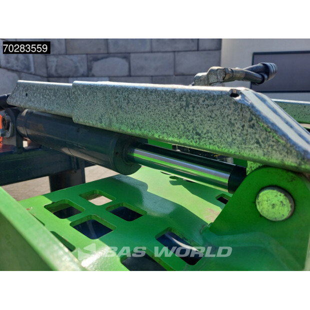 2022 Avant M860i ATTACHMENTS INCLUDED-41588863