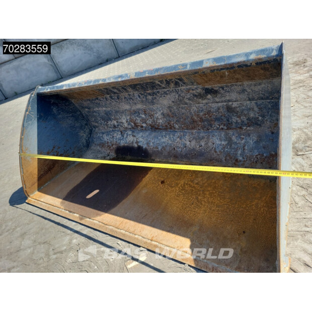 2022 Avant M860i ATTACHMENTS INCLUDED-41588868