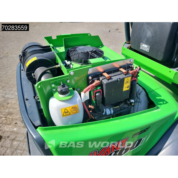 2022 Avant M860i ATTACHMENTS INCLUDED-41588887