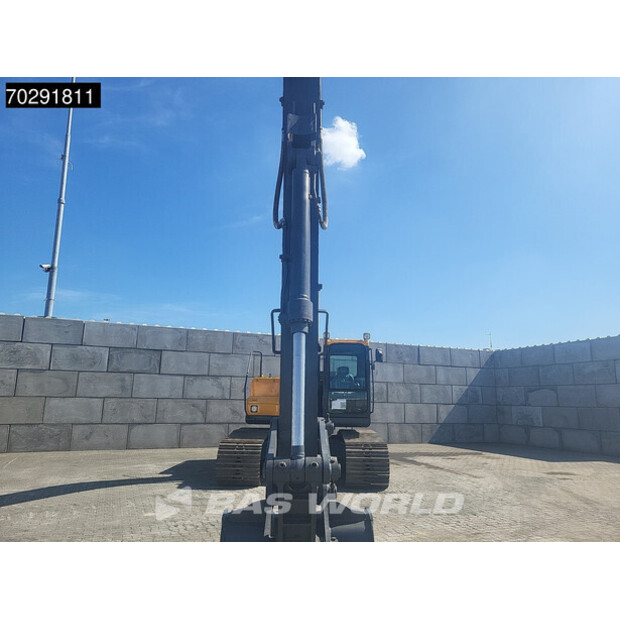 2025 Hyundai R245LR-41589249