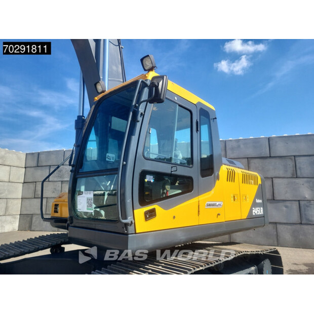 2025 Hyundai R245LR-41589265