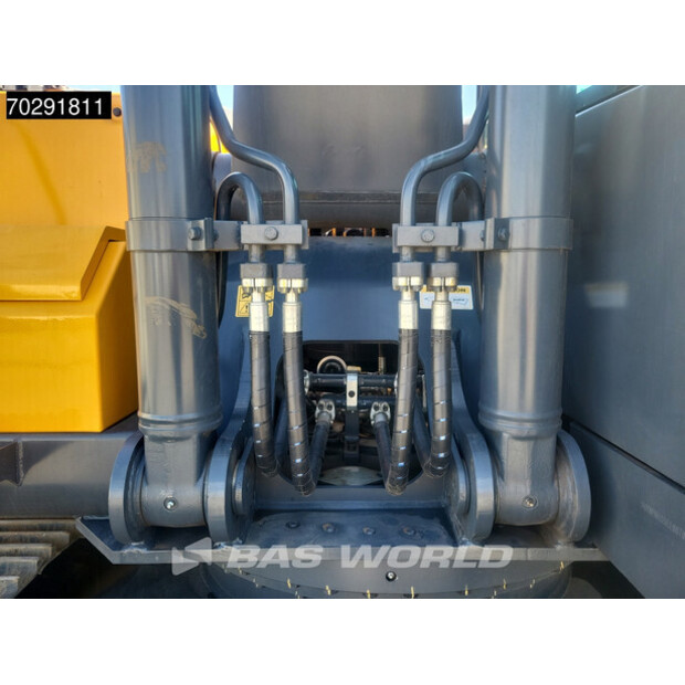 2025 Hyundai R245LR-41589267