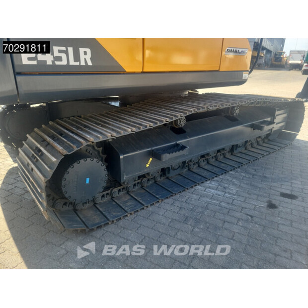 2025 Hyundai R245LR-41589271